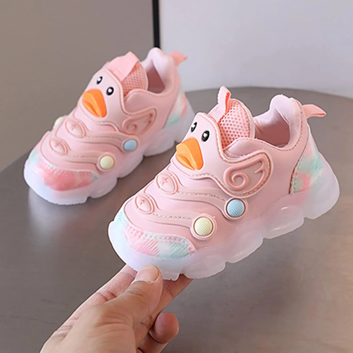 Boys Girls Light Up Shoes Flashing Lightweight Mesh Breathable Adorable Running Sneakers for Toddler and Little Kid