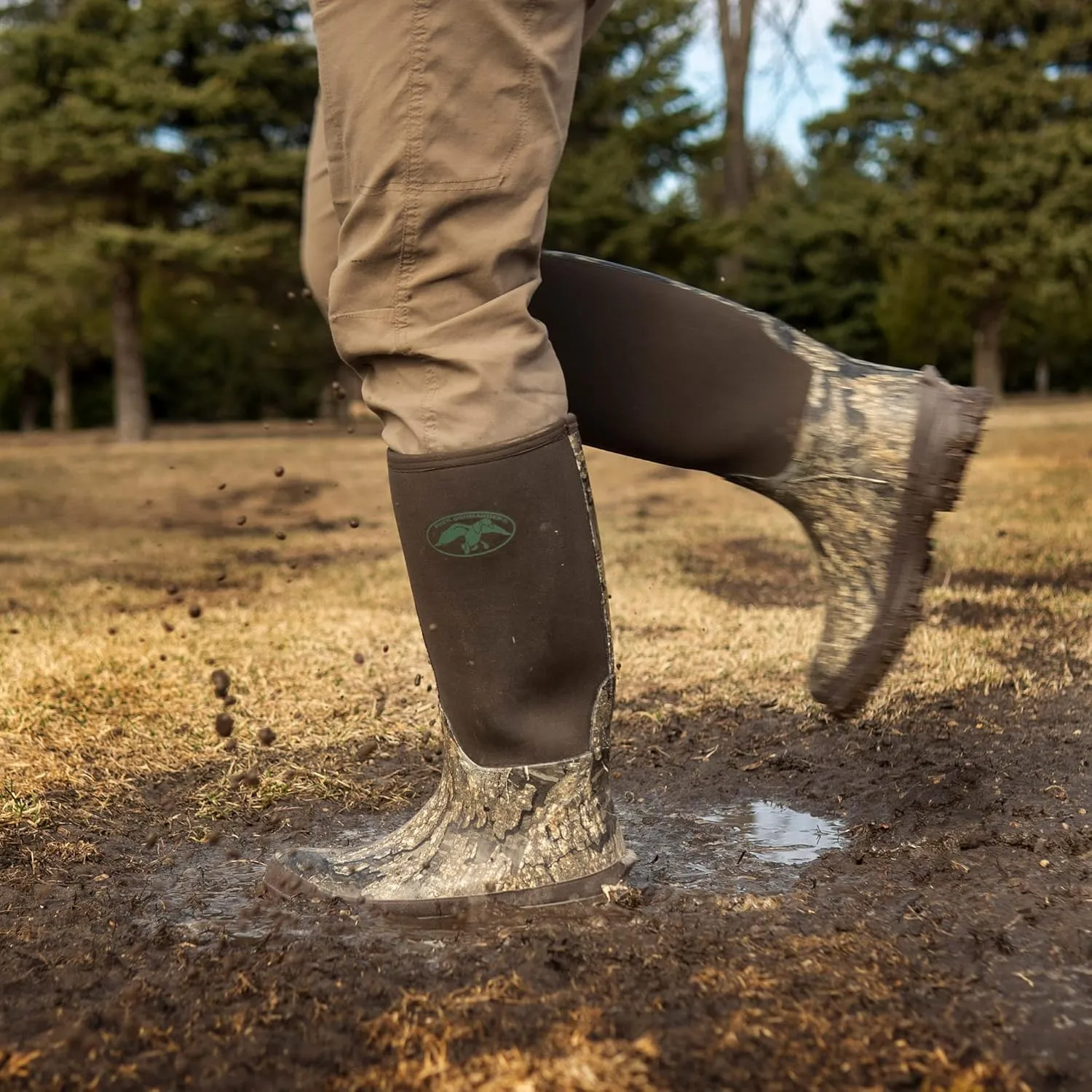 HOT SHOT Duck Commander Rubber Mens Hunting Boot, Durable Neoprene Lightweight Waterproof High Traction Boots for Men