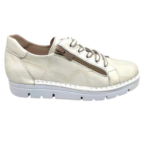 Jose Saenz - Bone Croc