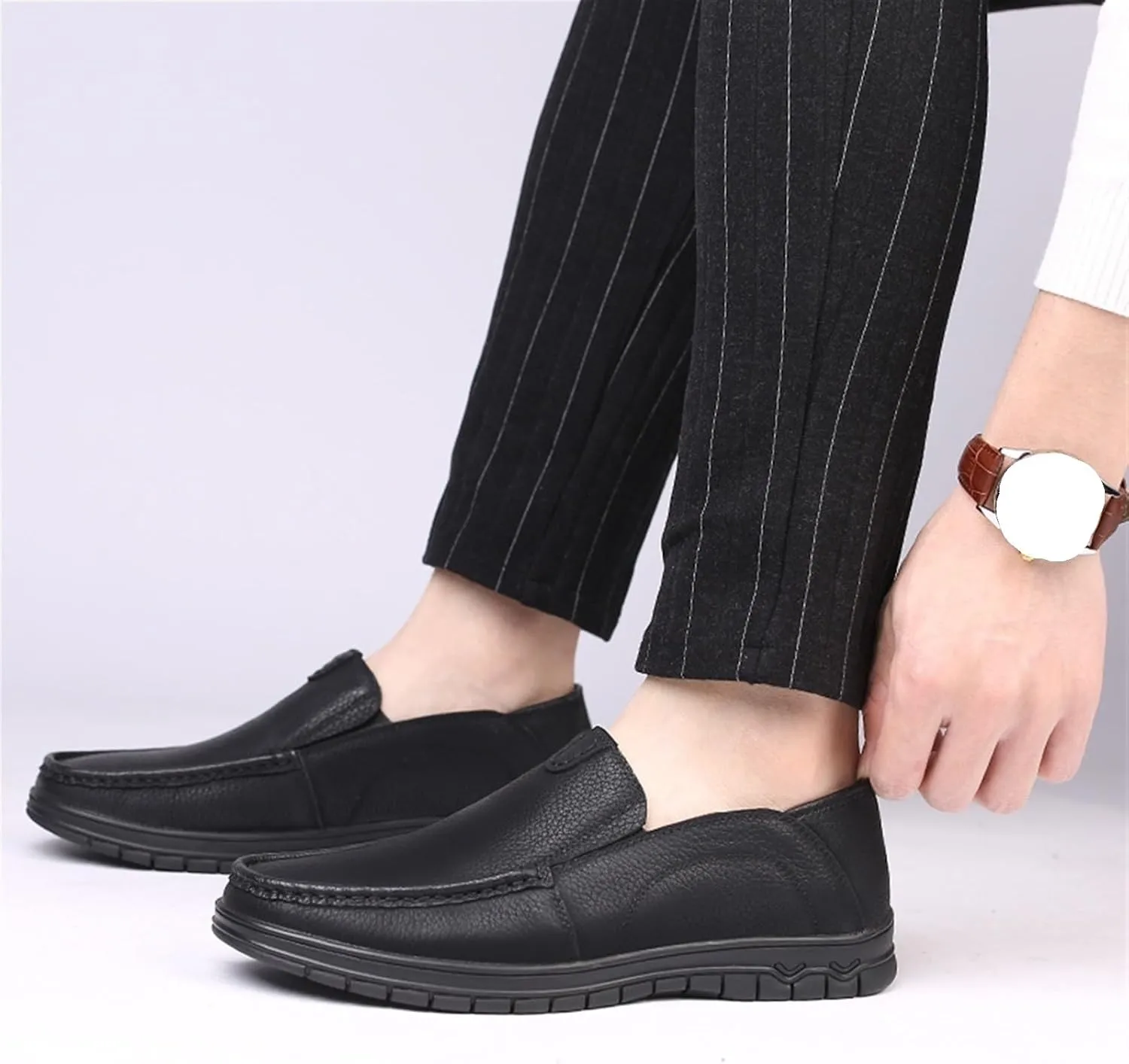 Men's Slip-On Loafers – Lightweight Leather Driving Shoes, Comfortable and Slip-Resistant, Classic Casual Style