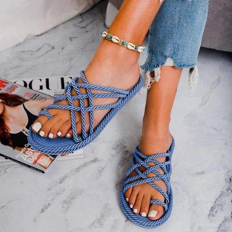 Women's ring toe woven criss platform sandals